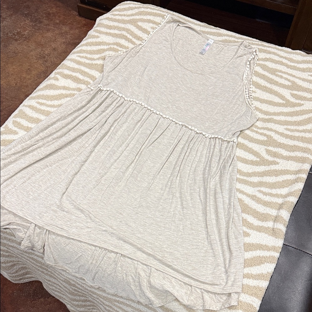 Women's Cream Sleeveless dress